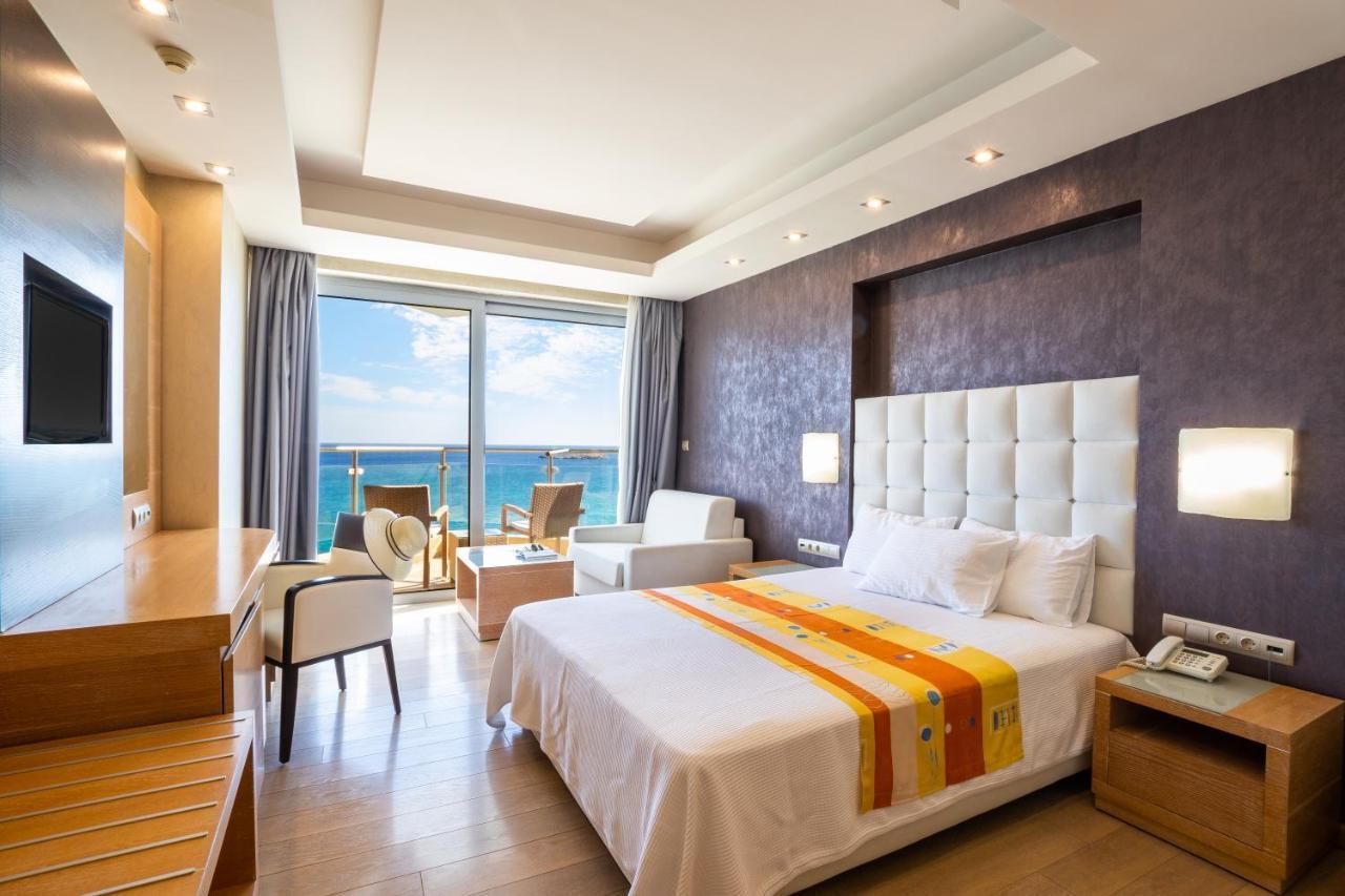 Konstantinos Palace Karpathos Extérieur photo